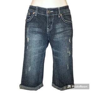 Capri dark wash jeans NWOT